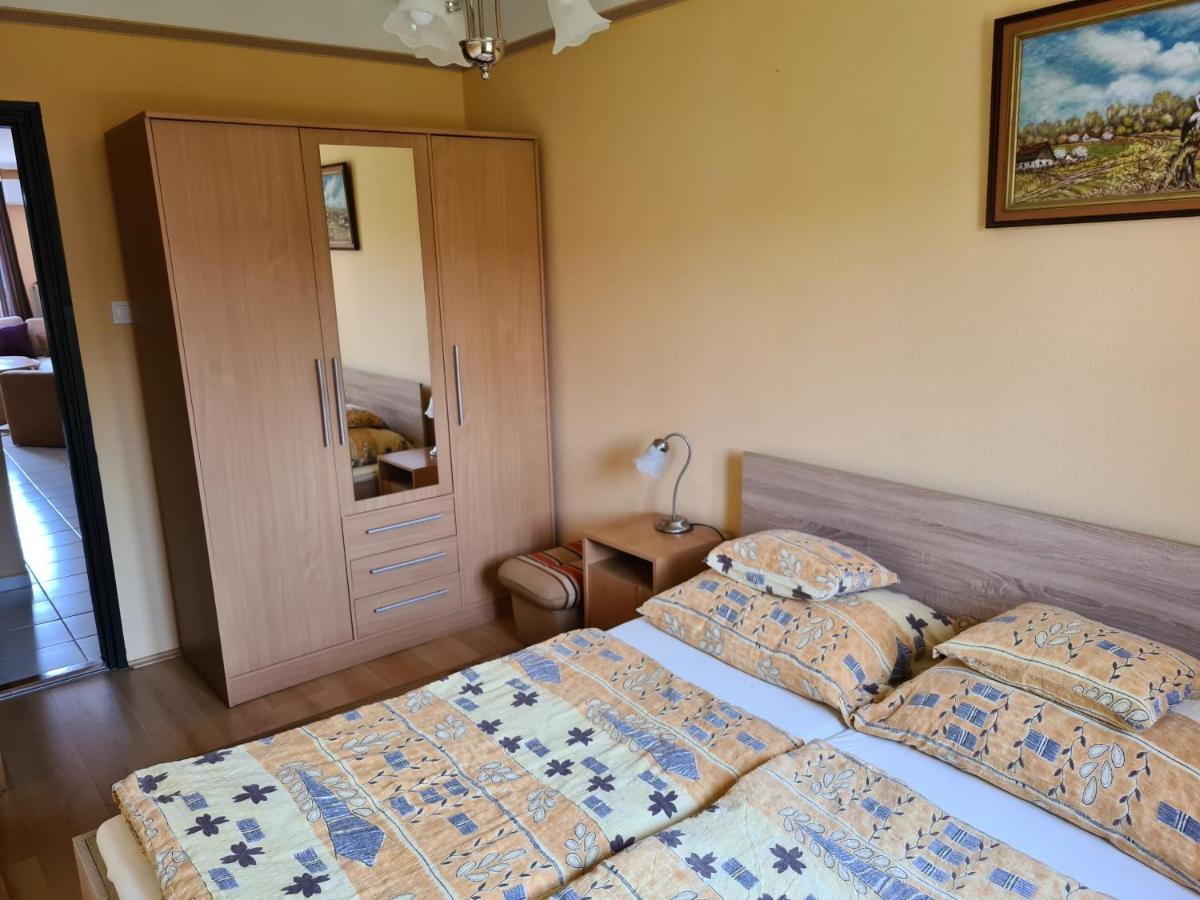 Balazs Apartman Zalakaros Exterior photo